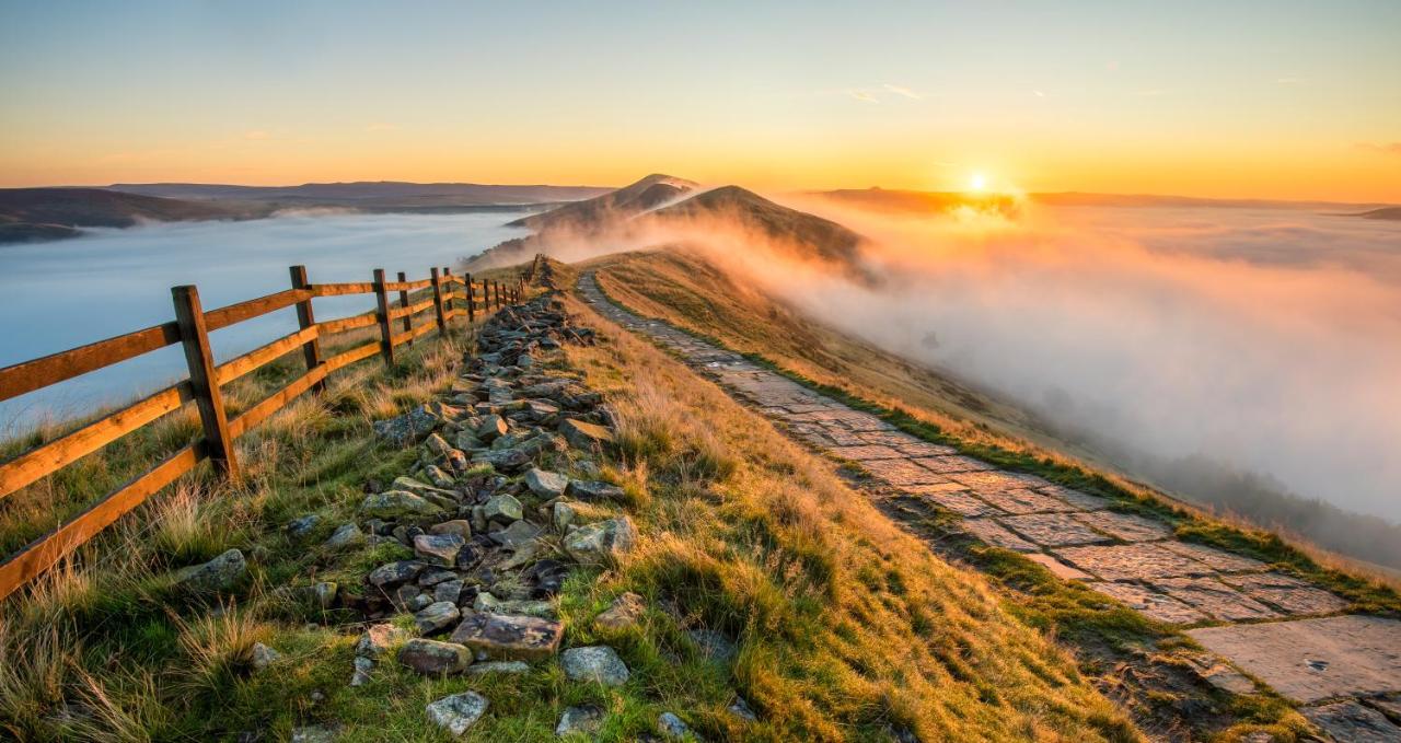 Harewood Cottage Peak District Leek Exterior photo